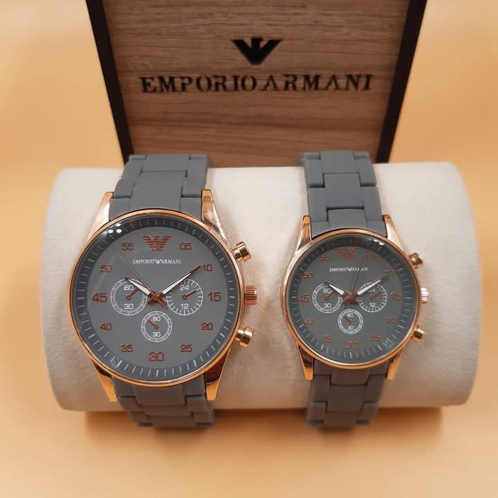 couple watch